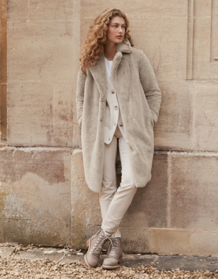 White company 2025 grey coat