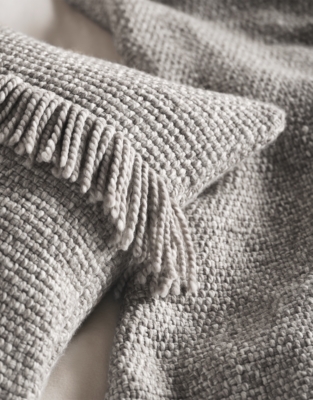 Lowell Cushion