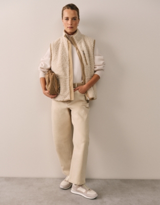 Luxury Borg Gilet