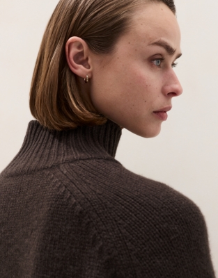 Luxury Cashmere Funnel Neck Jumper 