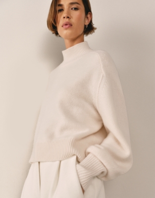 Luxury Cashmere Funnel Neck Jumper - Porcelain
