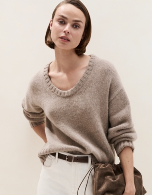 Luxury Cashmere Scoop Neck Jumper