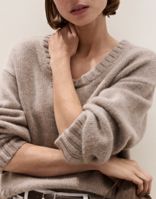 Luxury Cashmere Scoop Neck Jumper