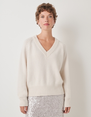 Luxury Cashmere V-Neck Jumper