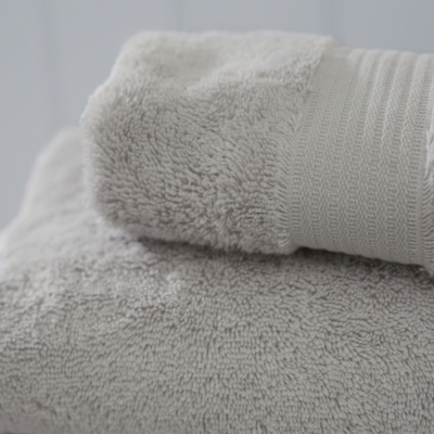The White Company Luxury Egyptian Cotton Bath Towels 28x49 White 