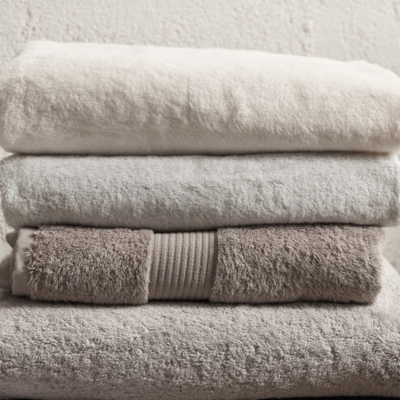 Luxury Egyptian Cotton Towels | The White Company UK