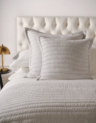 Lyle Cushion