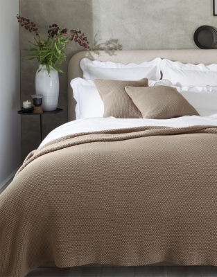 Lyra Throw & Cushion Collection