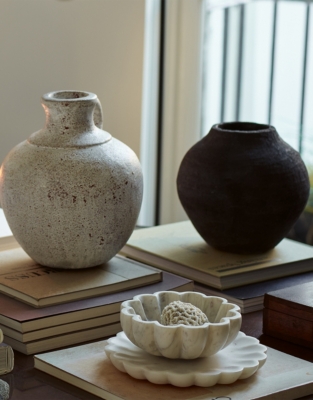 Malden Ceramic Vessel