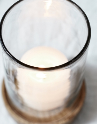 Mango Wood Hurricane Candle Holder – Medium