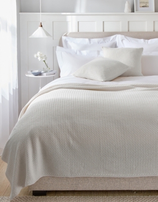 Manon Throw & Cushion Cover Collection