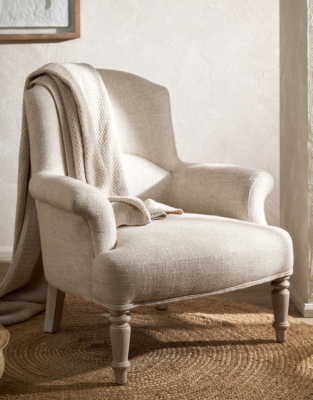 Matis Armchair