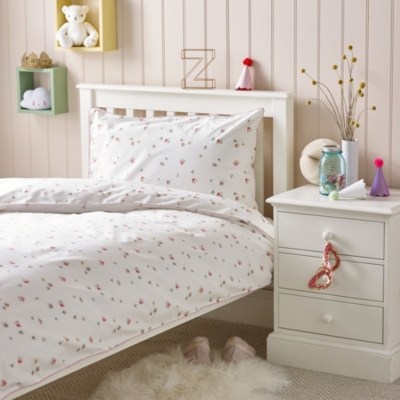 Little white sale company cot bedding