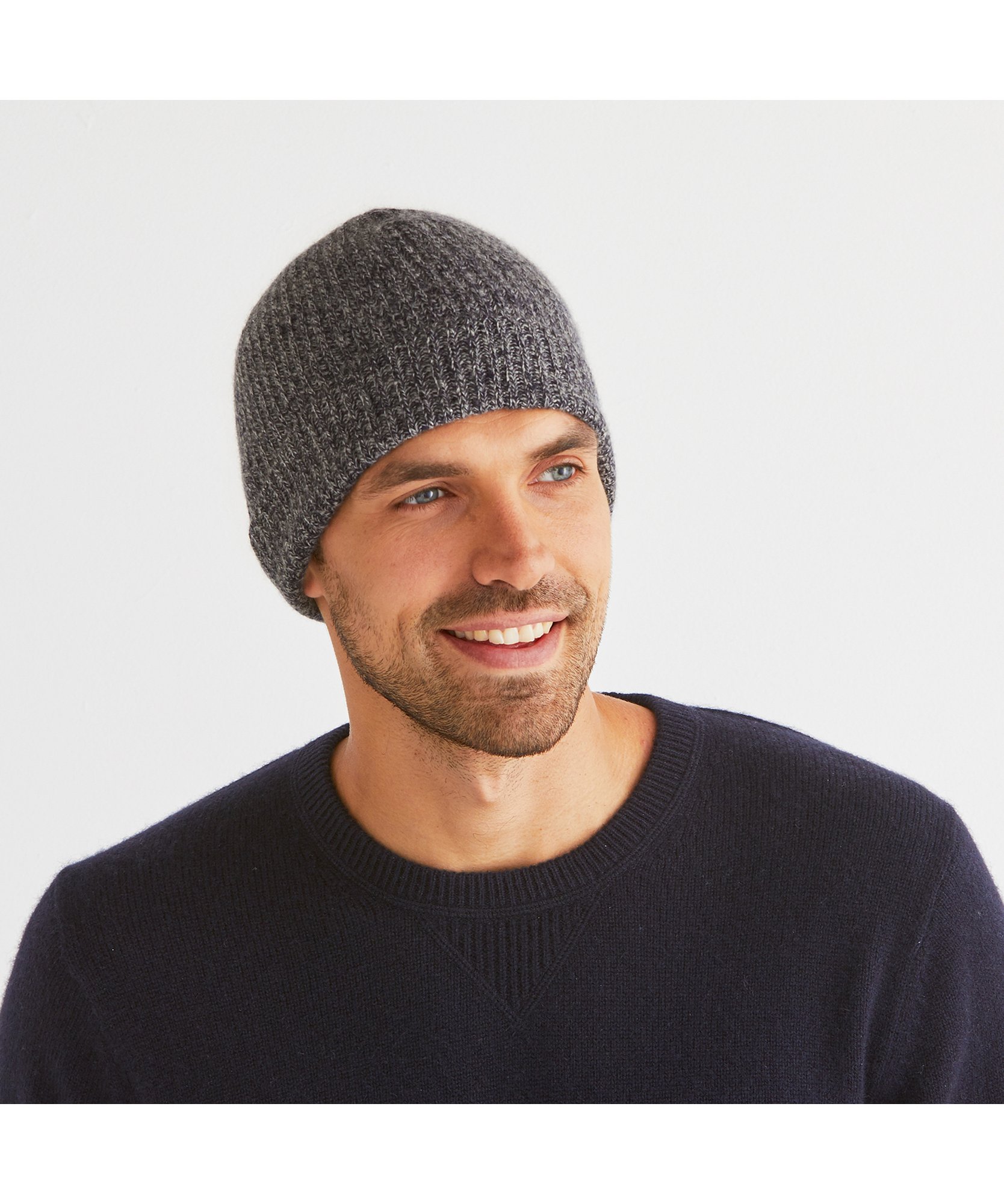 Men’s Cashmere Beanie Hat | Accessories Sale | The White Company UK