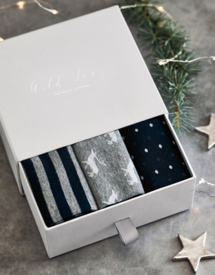 Men’s Novelty Socks Gift Box Set of 3 Slippers & Socks The White