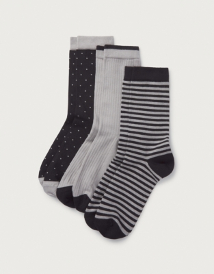 Men’s Socks – Set of 3