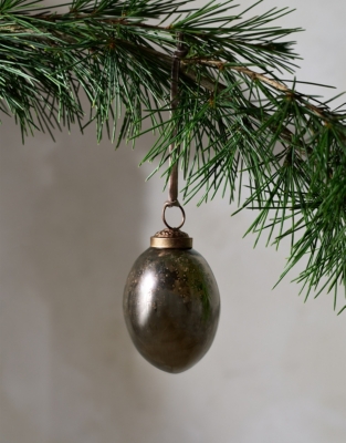 Mercury Oval Bauble – 5cm