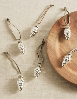 Mercury Pinecone Decorations – Set of 6