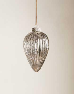 Mercury Ribbed Drop Bauble