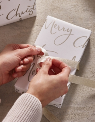 Merry Christmas Wrapping Paper – 10m 