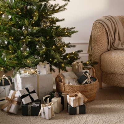 Merry Christmas Wrapping Paper – 10m