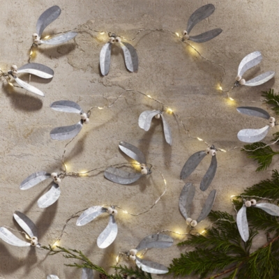 Metal Mistletoe Fairy Lights – 38 Bulbs