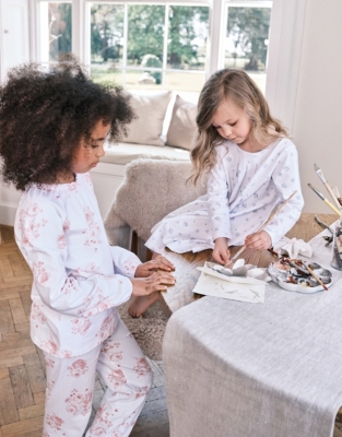 White company pyjamas girl new arrivals