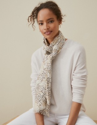 white company cashmere scarf