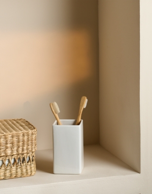 Morston Toothbrush Holder