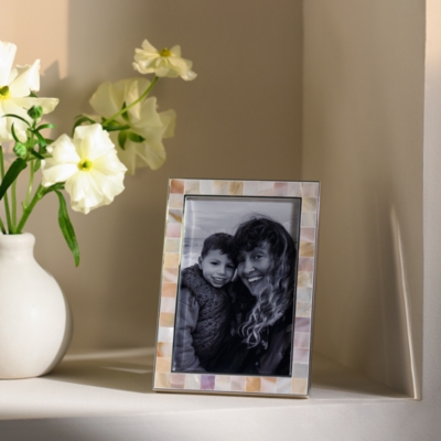 Mother of Pearl Photo Frame – 4x6”
