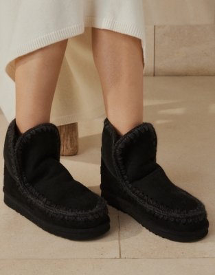 Mou Sheepskin Boots Accessories Sale The White Company UK