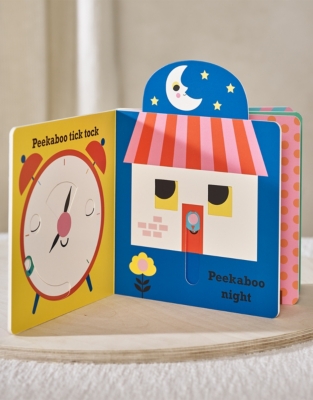 Nosy Crow ‘Peekaboo Moon’ Book