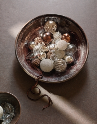 Optic Ribbed Baubles – Set of 4