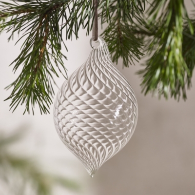 Optic Round Bauble – 13cm