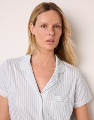 Organic Cotton Brushed Jersey Fine Stripe Shortie Pyjama Set - Blue Stripe