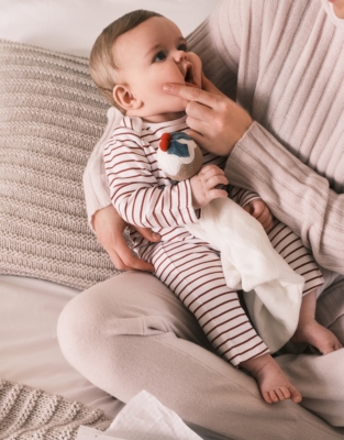 Organic Cotton Christmas Pudding Gift Set (0–6mths)