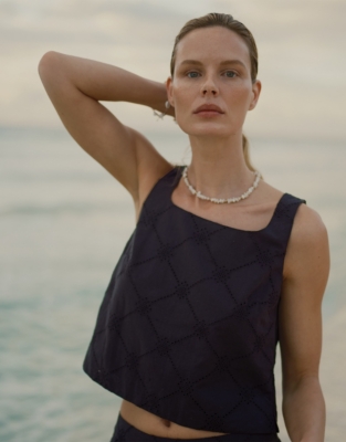 Organic Cotton Cropped Broderie Shell Top