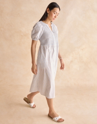 The white outlet company ladies dresses