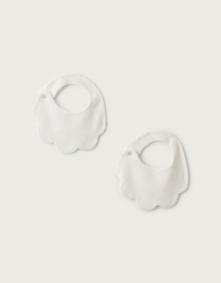 Organic Cotton Holly & Hearts Scalloped Bibs – Set of 2