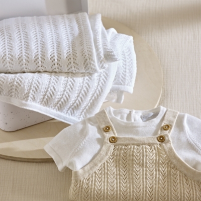 Organic Cotton Knitted Pointelle Gift Set (0–6mths)