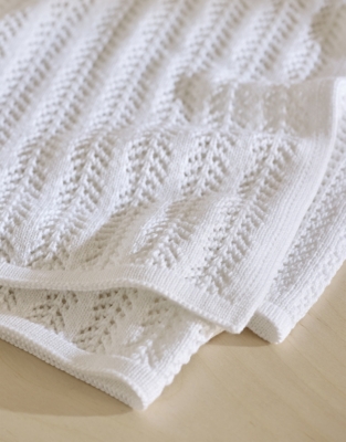 Organic Cotton Knitted Pointelle Gift Set (0–6mths)