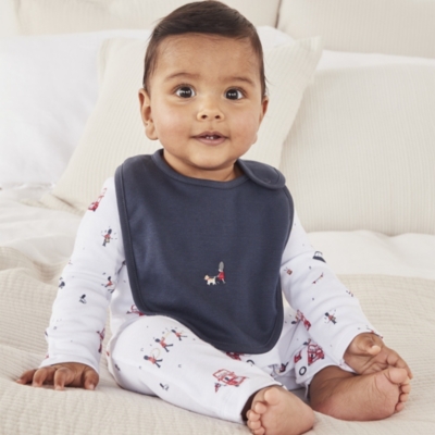 Organic Cotton London Sleepsuit & Bib Set (0–24mths)