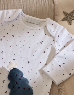 Organic Cotton Merry Christmas Gift Set (0–6mths)