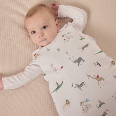 Organic Cotton Party Animals Reversible Sleeping Bag – 2.5 Tog