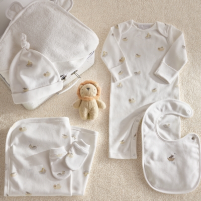 Organic Cotton Safari Boat Luxury Gift Set (0–6mths)