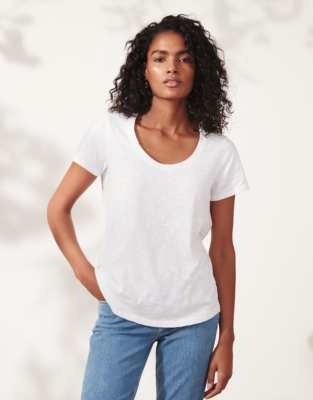 Organic Cotton Scoop Neck T-Shirt | Tops & Blouses | The White Company US