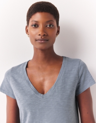 Organic Cotton Slub V-Neck T-Shirt - Cornflower