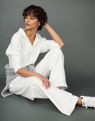 Organic Cotton Travel Collared Sweatshirt - Ivory