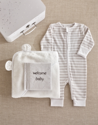 Organic Cotton Welcome Baby Gift Set (0–6mths)