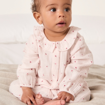 Organic Crinkle Cotton Ines Floral Frill Collar Sleepsuit (0–24mths)